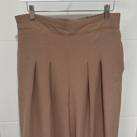 Laura Byrnes Pants - Laura Byrnes XL High-Waist Pleated Midi Skirt — Taupe